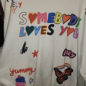Kids White Graphic Sweatshirt - Somebody Loves You Design